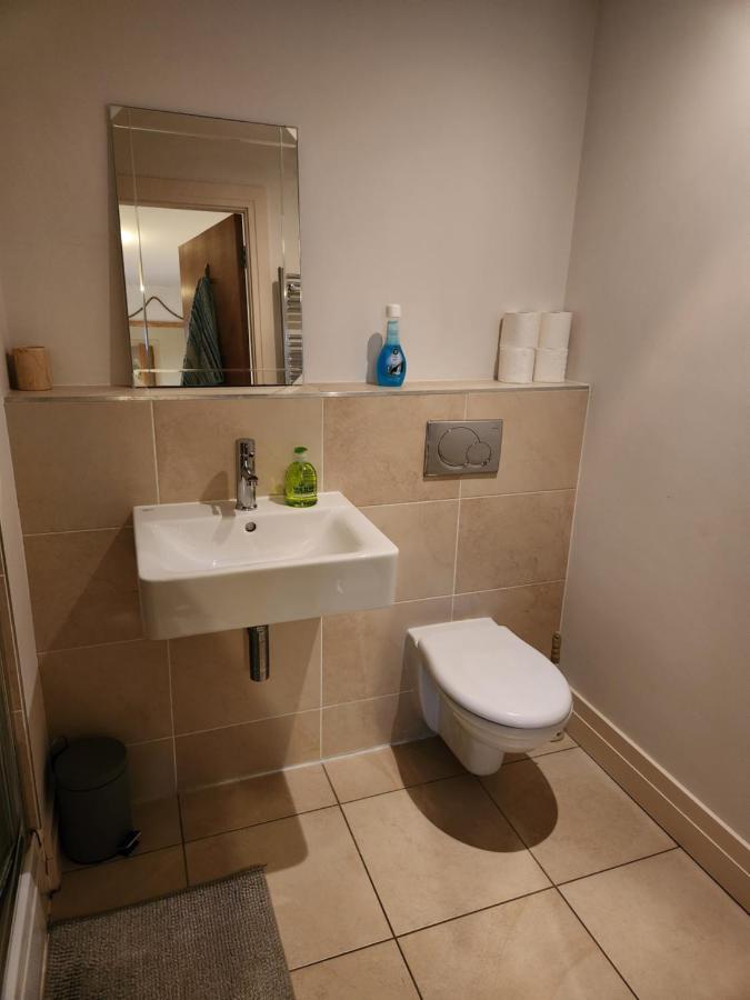 City Views Apartment เบลฟาสต์ ภายนอก รูปภาพ