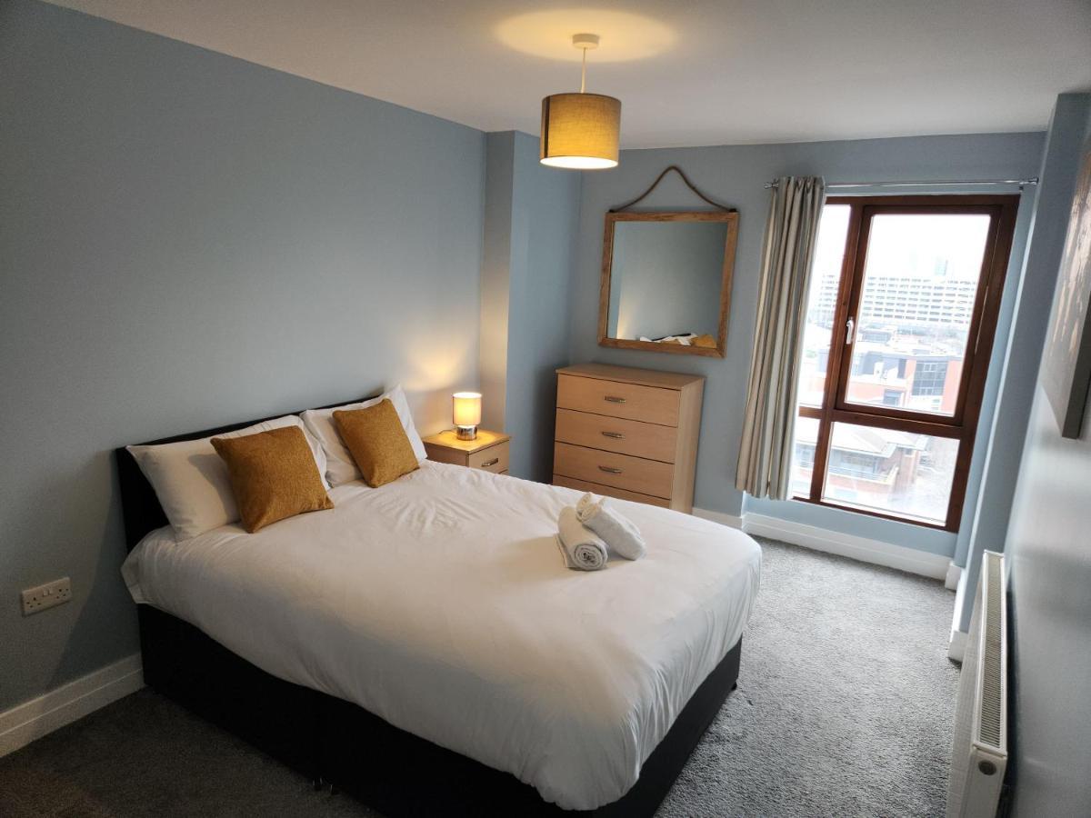 City Views Apartment เบลฟาสต์ ภายนอก รูปภาพ